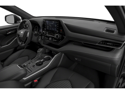 2022 Toyota Highlander XLE FWD