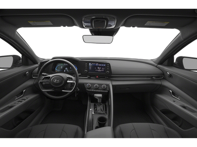 2025 Hyundai Elantra SE IVT