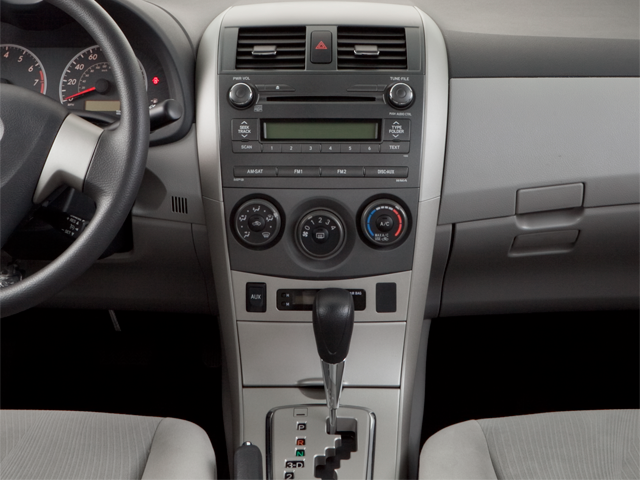 2011 Toyota Corolla 4dr Sdn Man L