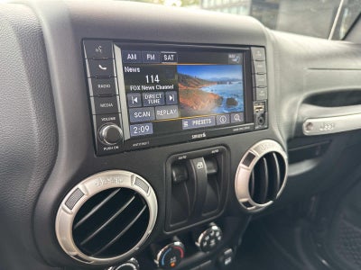 2018 Jeep Wrangler JK Sahara 4x4