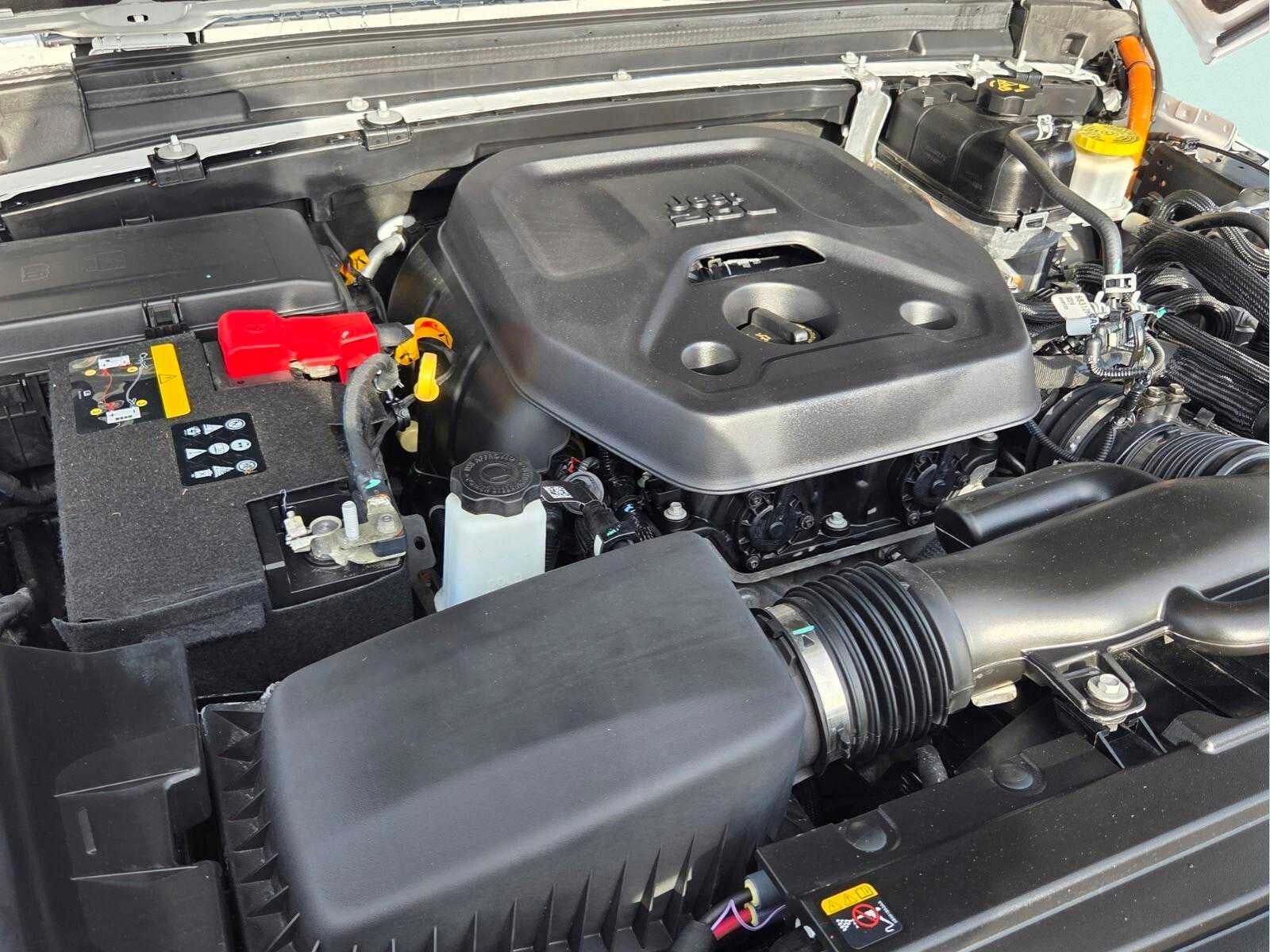 2023 Jeep Wrangler 4xe Sahara 4x4