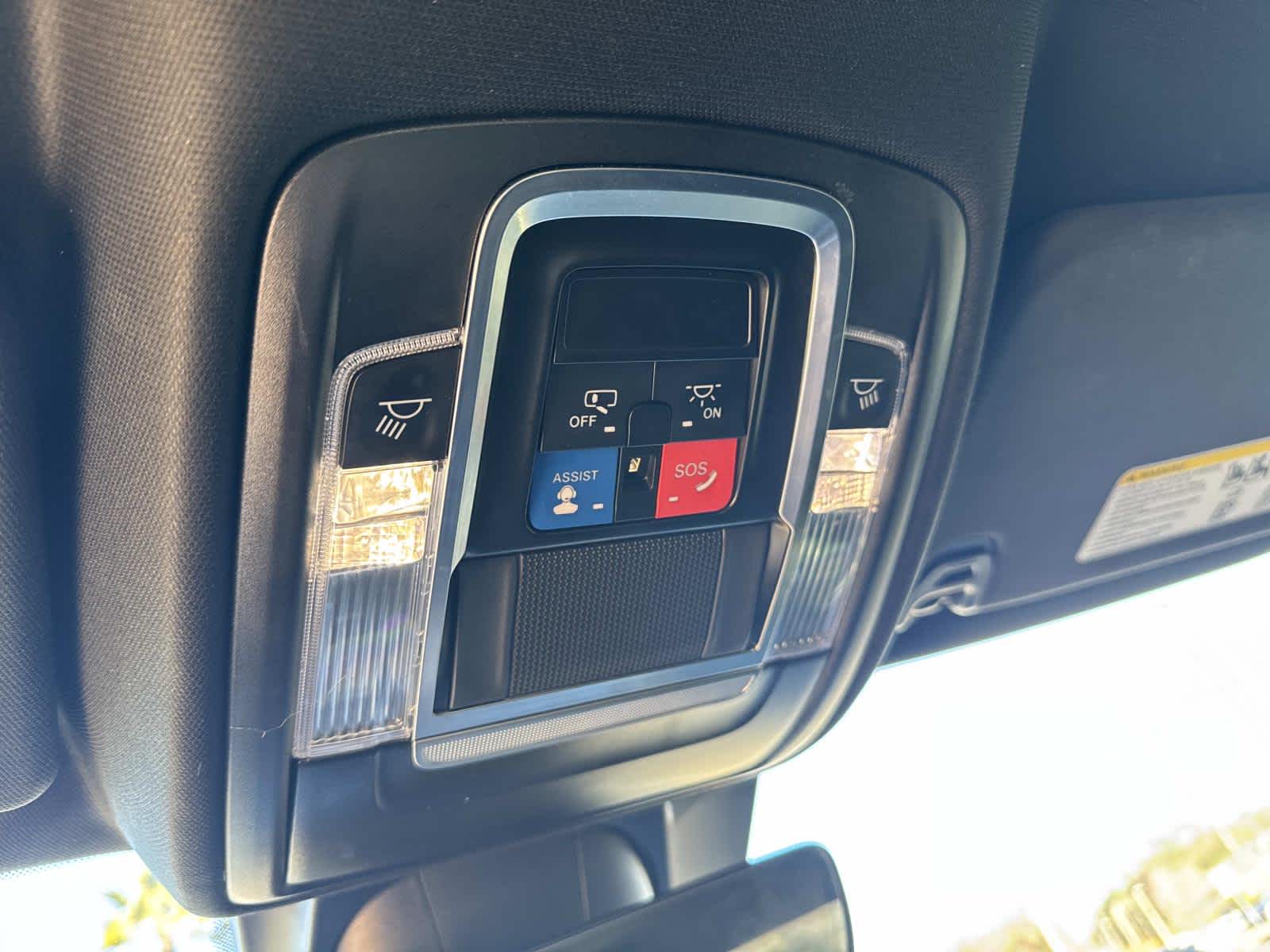 2024 RAM 1500 Laramie 4x2 Crew Cab 57 Box