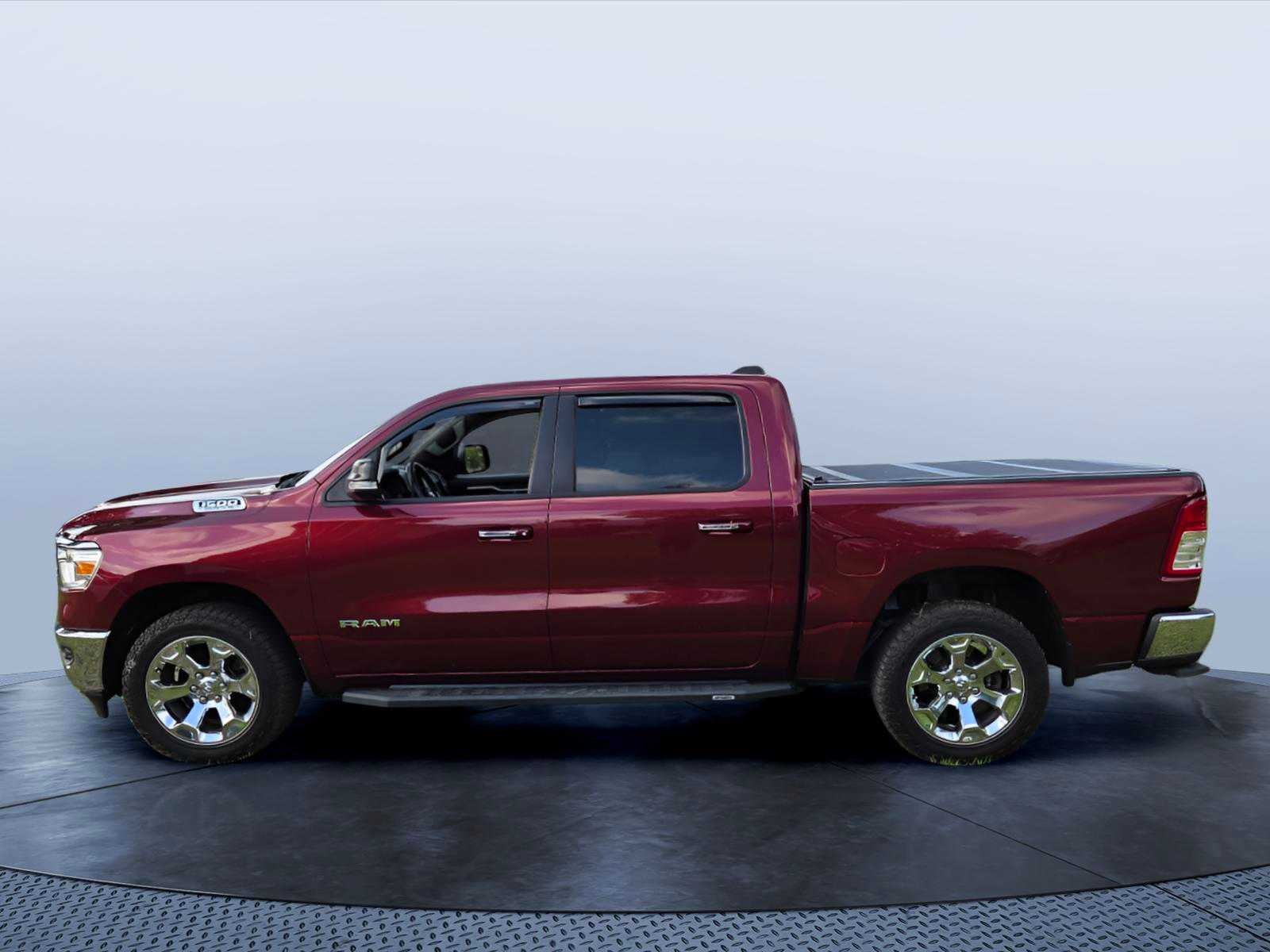 2019 RAM 1500 Big Horn/Lone Star 4x4 Crew Cab 57 Box