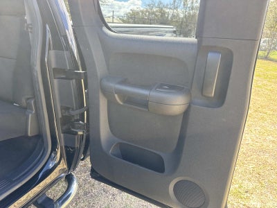 2011 Chevrolet Silverado 1500 4WD Ext Cab 143.5 LT