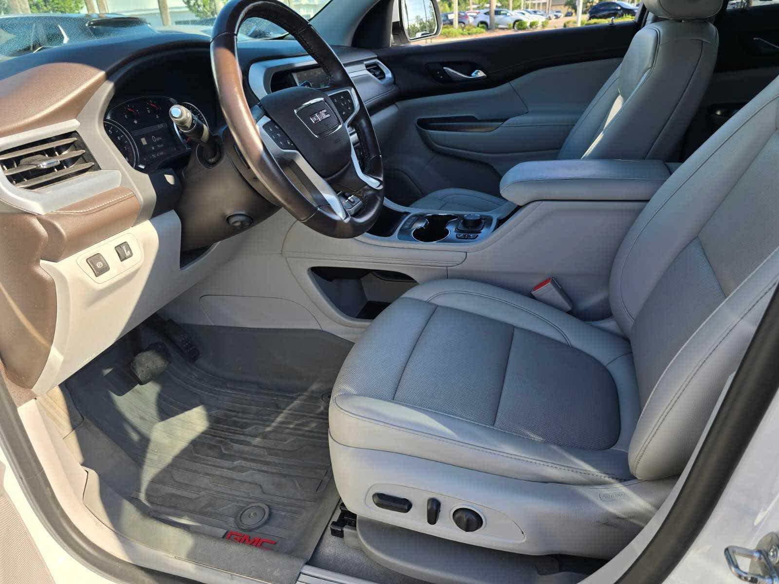 2021 GMC Acadia FWD 4dr SLT