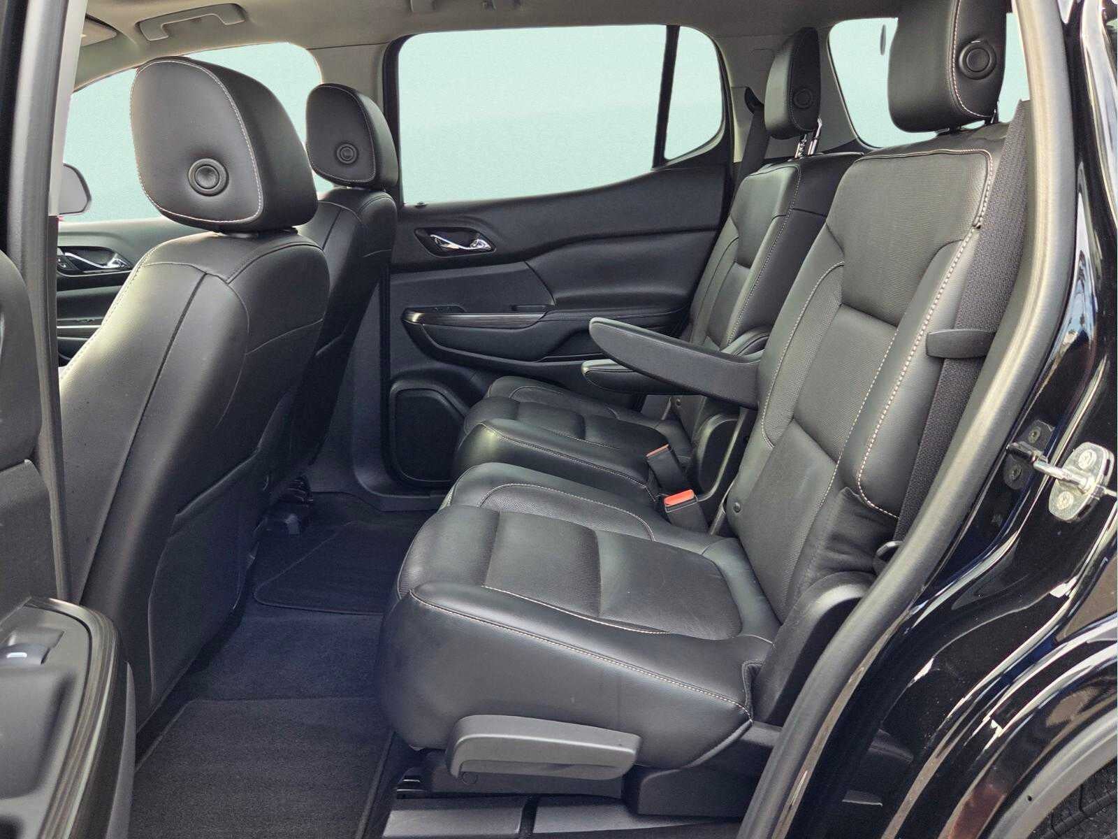 2017 GMC Acadia FWD 4dr SLT w/SLT-2