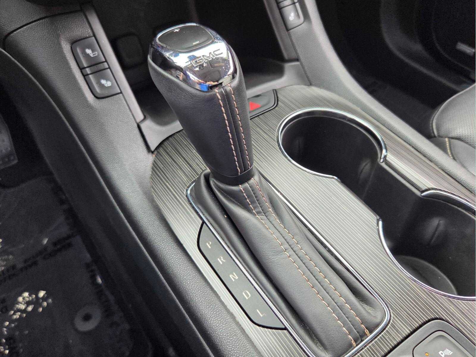 2017 GMC Acadia FWD 4dr SLT w/SLT-2