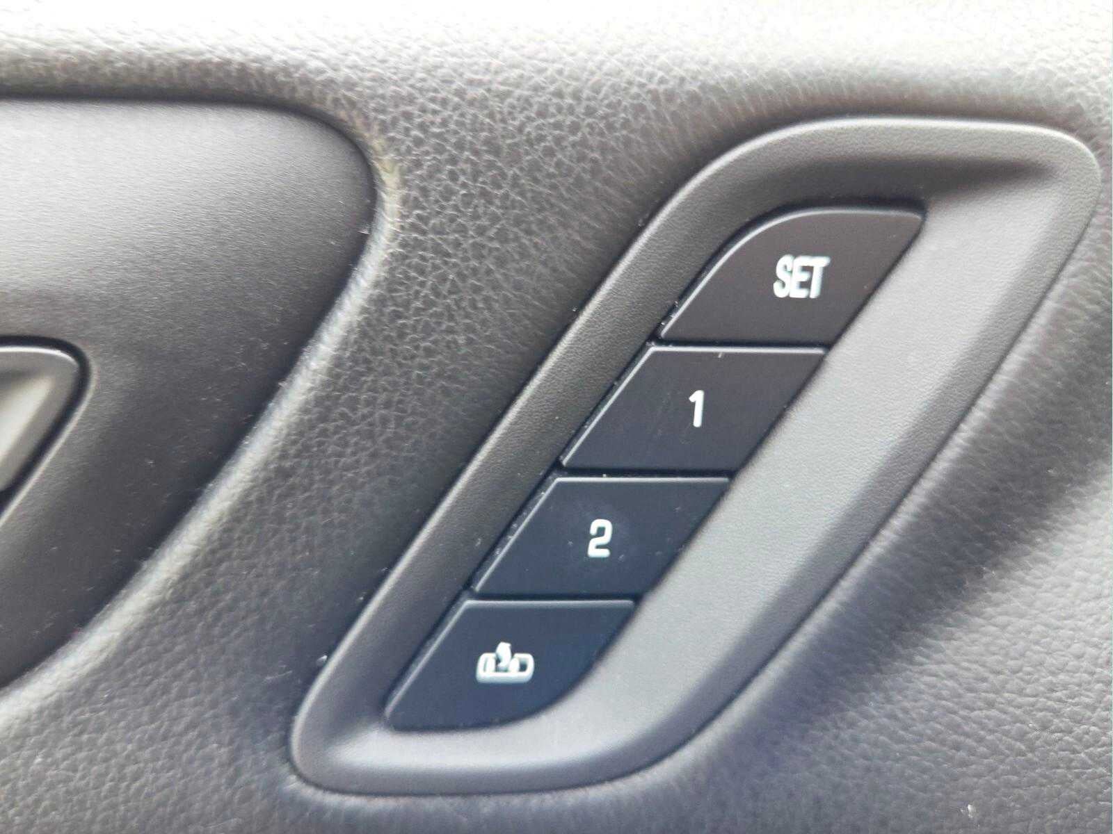 2017 GMC Acadia FWD 4dr SLT w/SLT-2