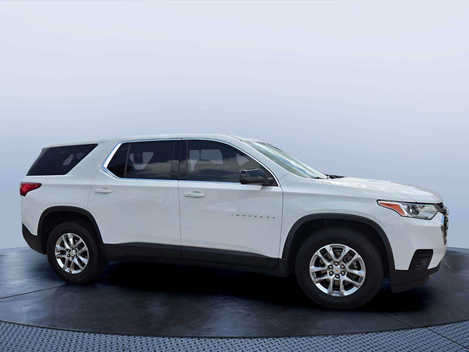 2021 Chevrolet Traverse FWD 4dr LS w/1LS