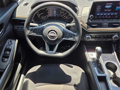 2024 Nissan Altima 2.5 SV Sedan