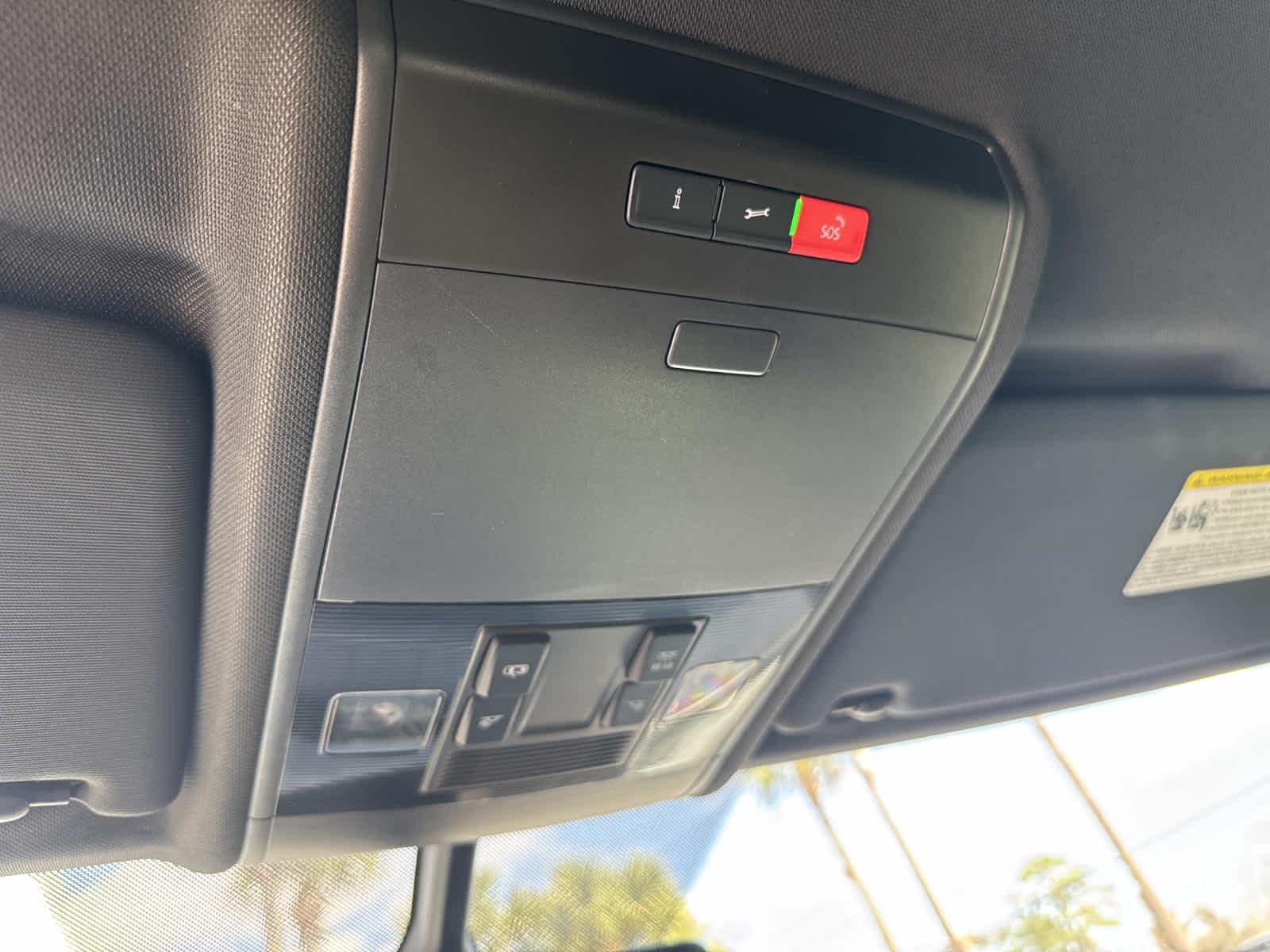 2022 Volkswagen Atlas Cross Sport 2.0T SE FWD