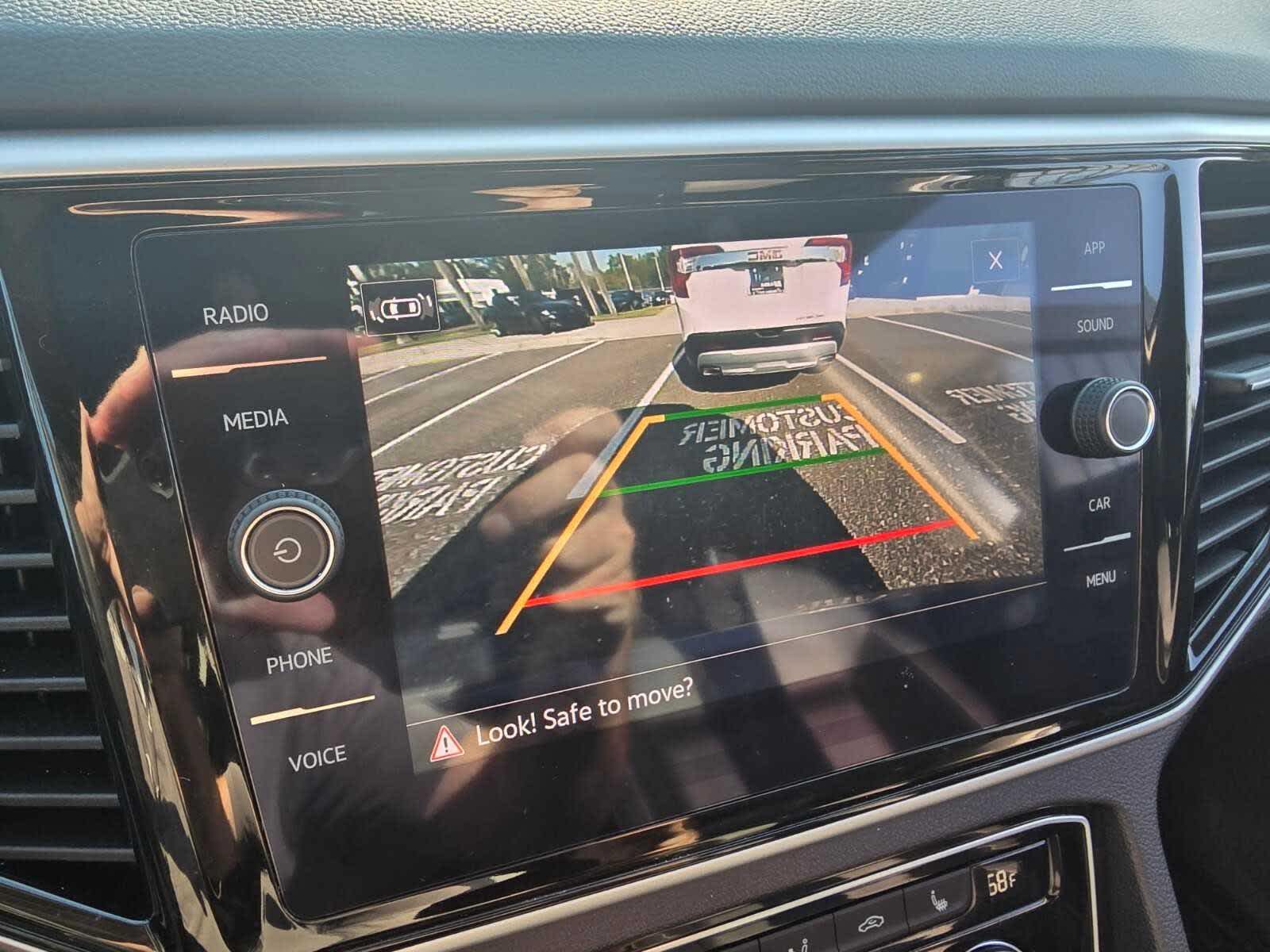 2022 Volkswagen Atlas 3.6L V6 SE w/Technology 4MOTION