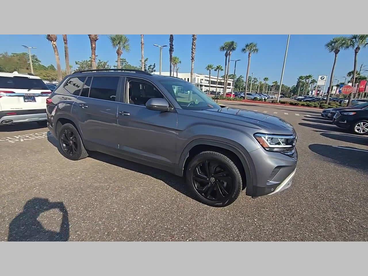 2022 Volkswagen Atlas 3.6L V6 SE w/Technology 4MOTION