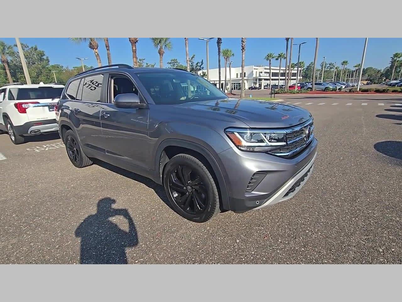 2022 Volkswagen Atlas 3.6L V6 SE w/Technology 4MOTION