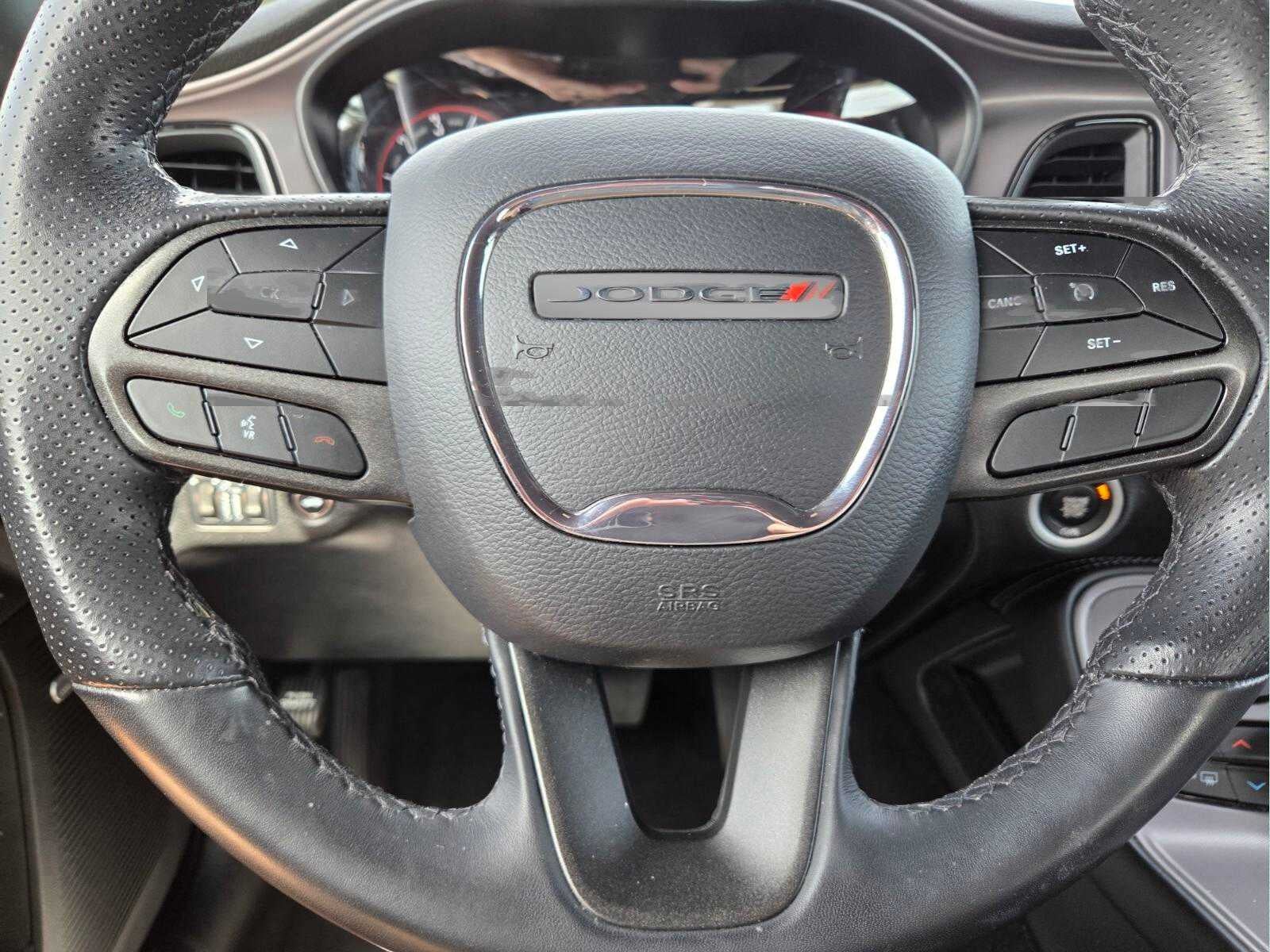 2023 Dodge Challenger SXT RWD
