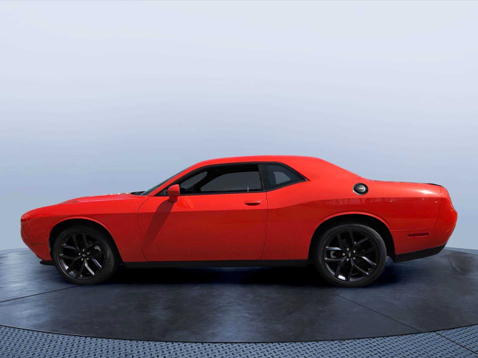 2023 Dodge Challenger SXT RWD