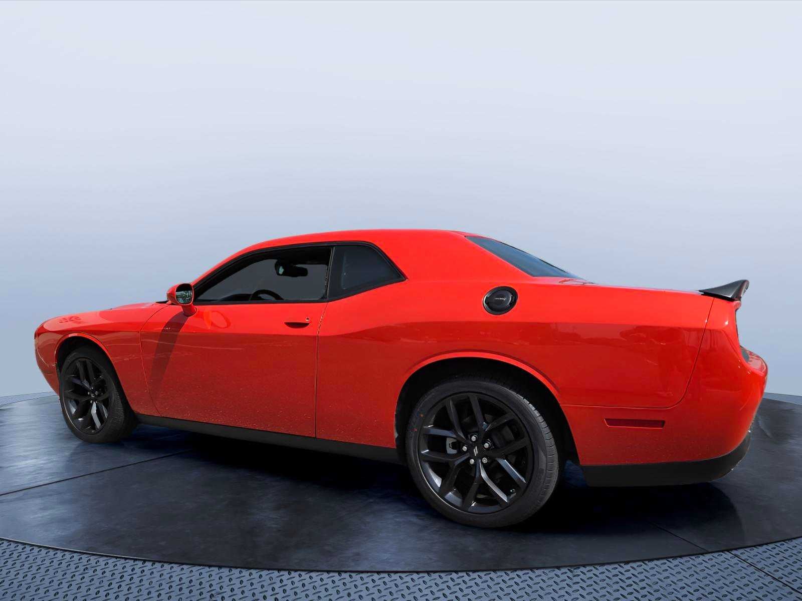 2023 Dodge Challenger SXT RWD