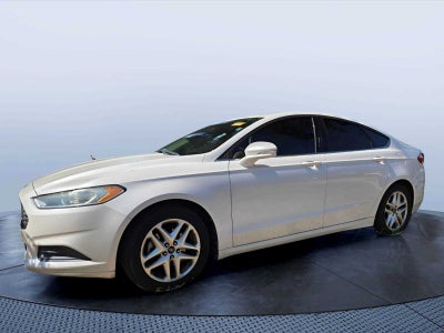 2014 Ford Fusion 4dr Sdn SE FWD