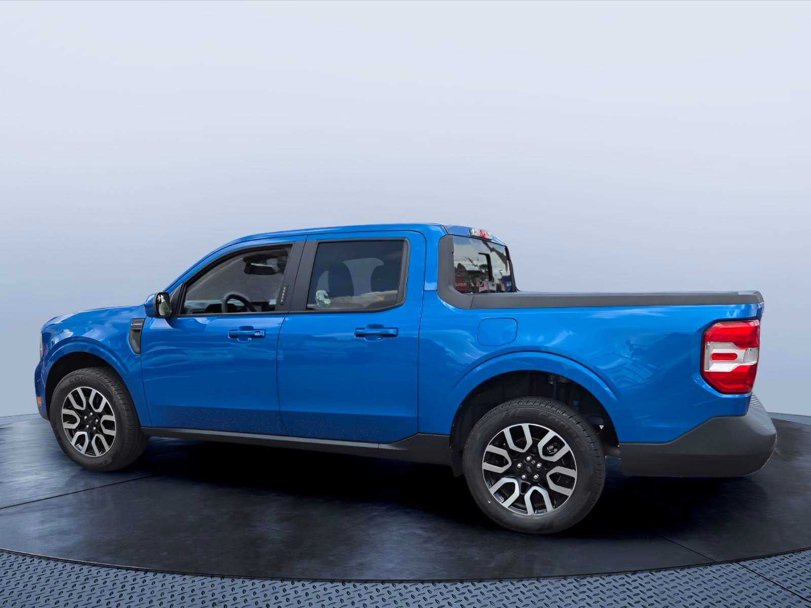 2022 Ford Maverick LARIAT FWD SuperCrew