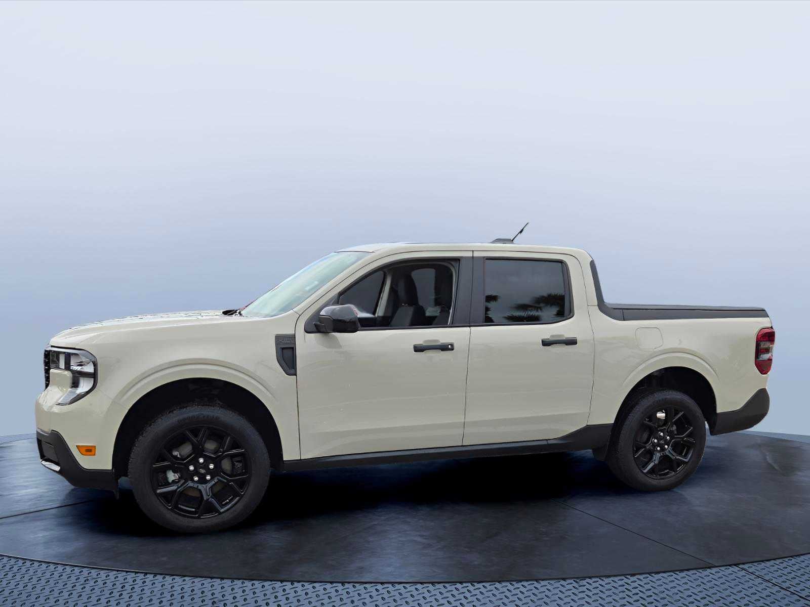 2025 Ford Maverick XLT AWD SuperCrew