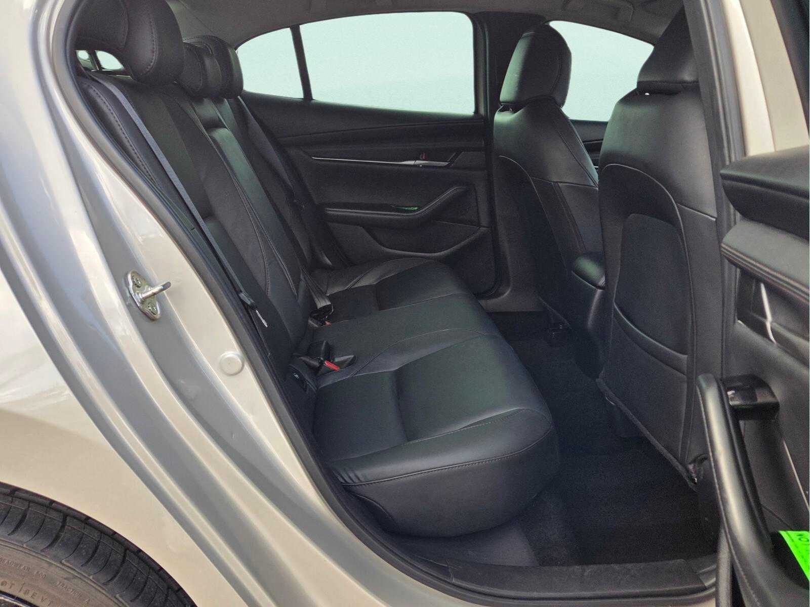 2025 Mazda MAZDA3 2.5 S Select Sport FWD
