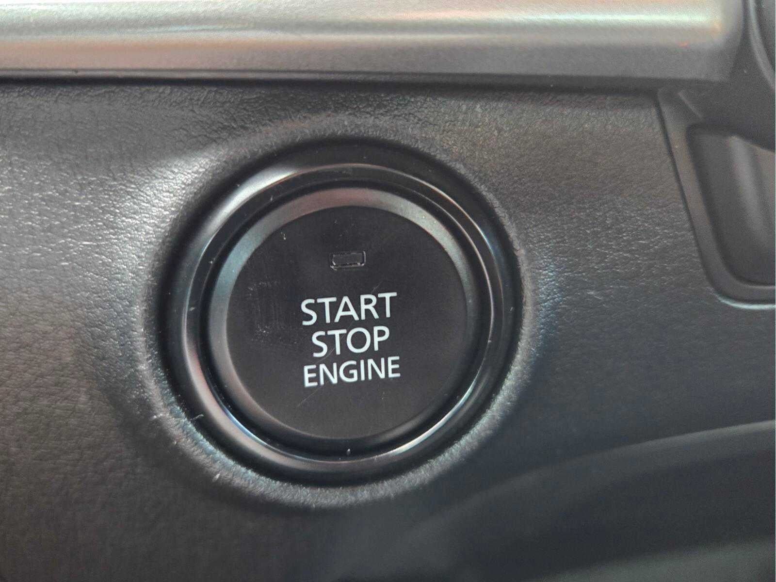 2025 Mazda MAZDA3 2.5 S Select Sport FWD