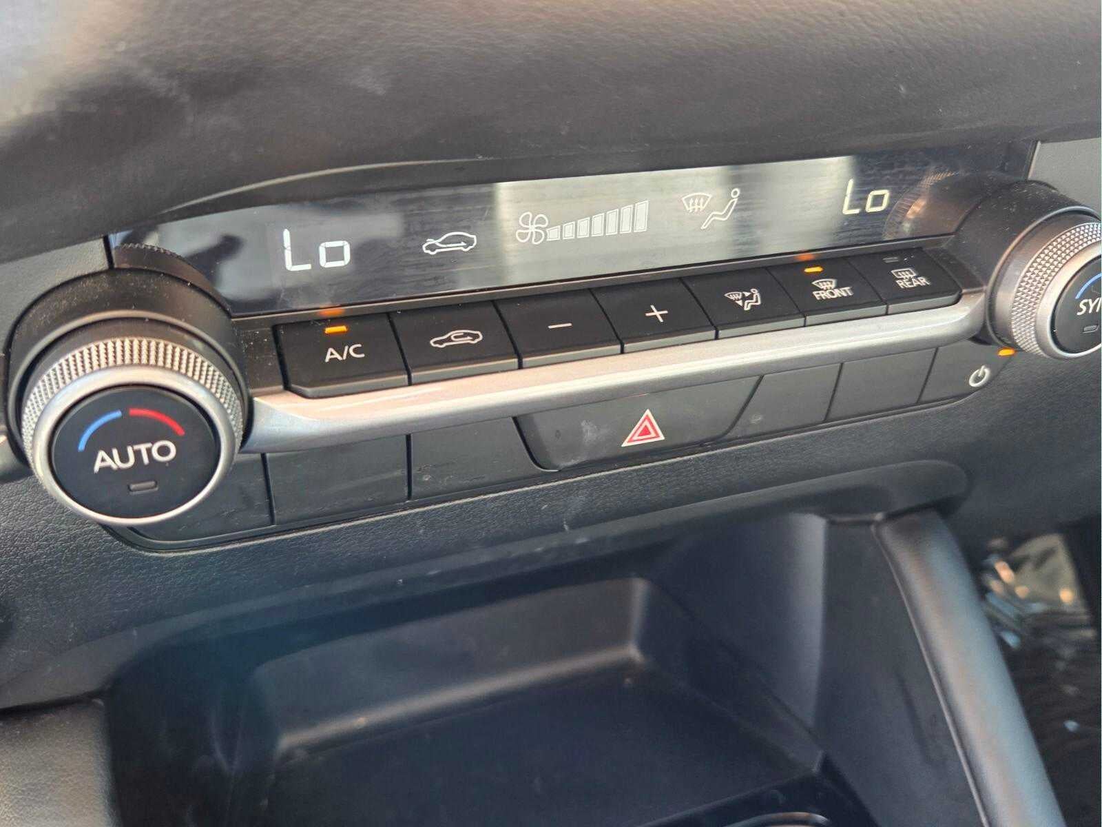 2025 Mazda MAZDA3 2.5 S Select Sport FWD