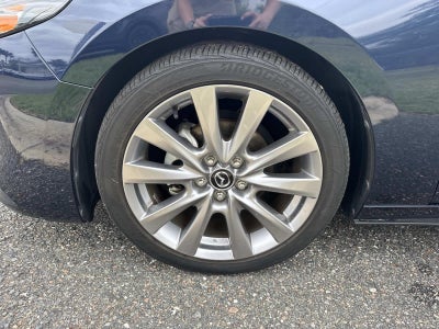 2022 Mazda MAZDA3 Preferred FWD