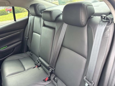 2022 Mazda MAZDA3 Preferred FWD