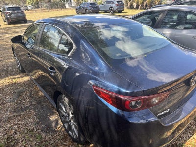 2022 Mazda MAZDA3 Preferred FWD