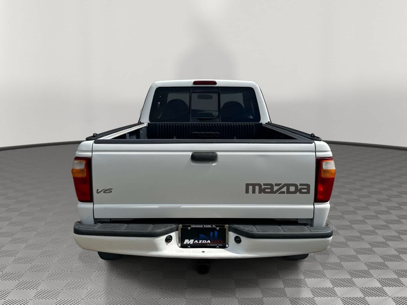 2002 Mazda Mazda B-Series 2WD DS