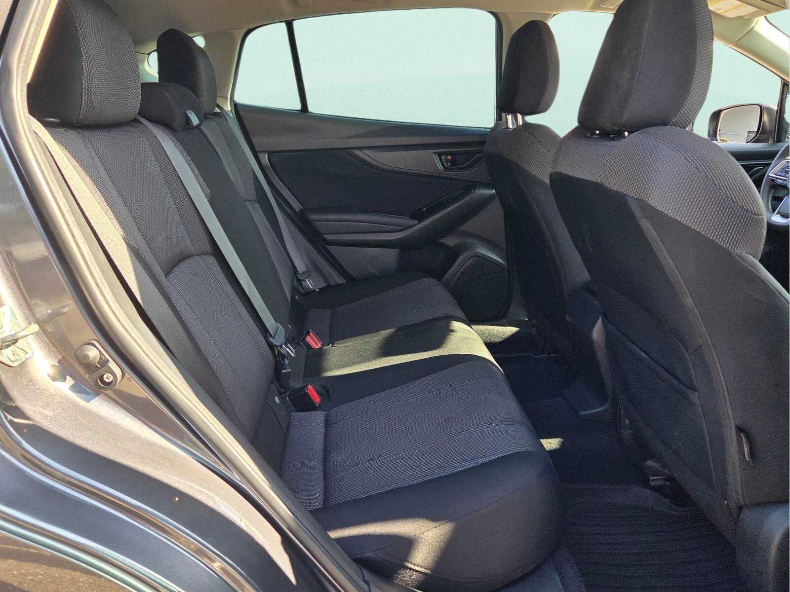 2022 Subaru Impreza Premium 5-door CVT