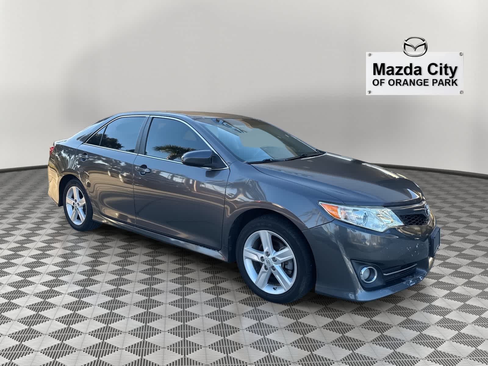 2014 Toyota Camry 4dr Sdn I4 Auto SE *Ltd Avail*