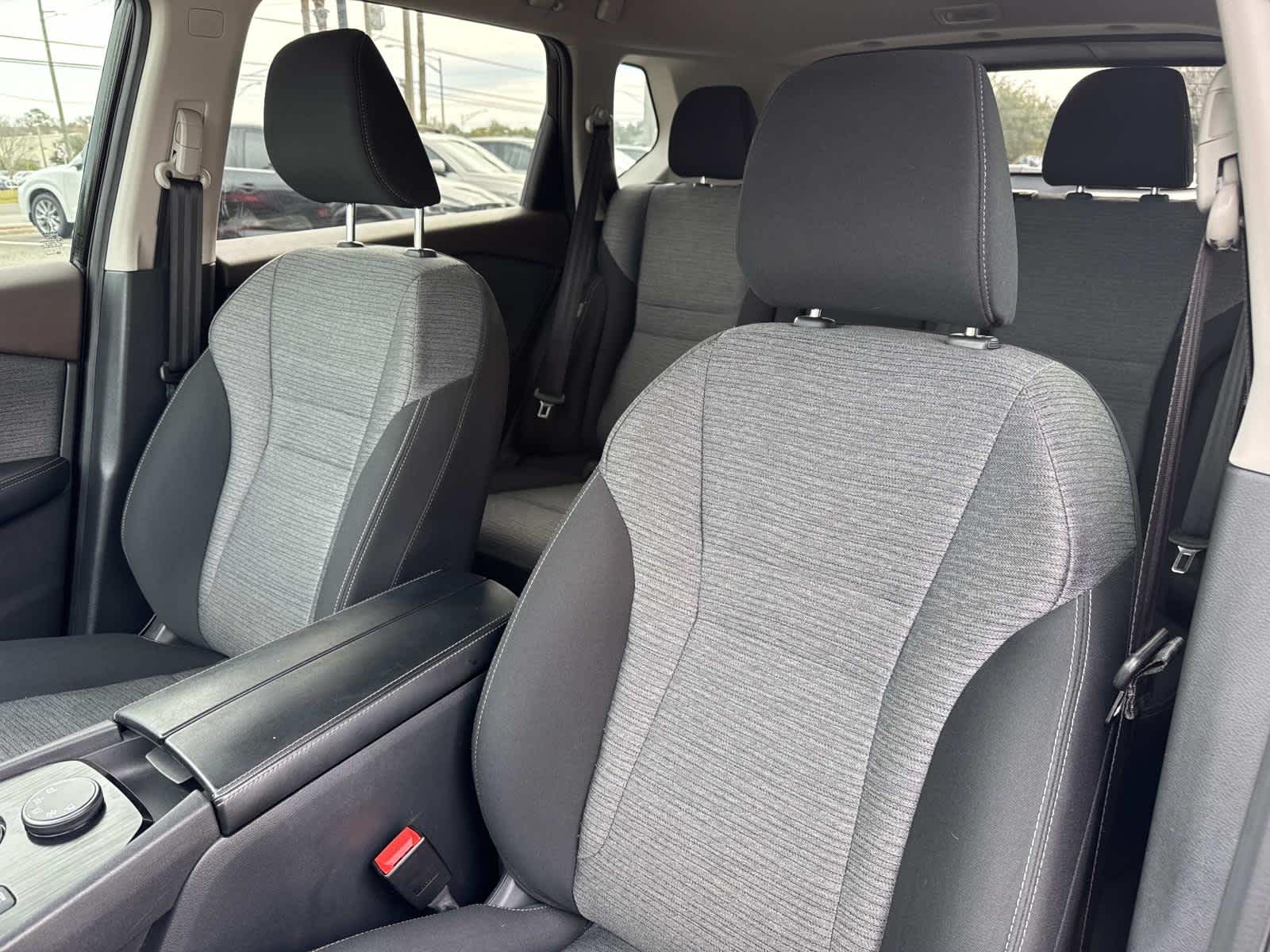 2023 Nissan Rogue AWD SV