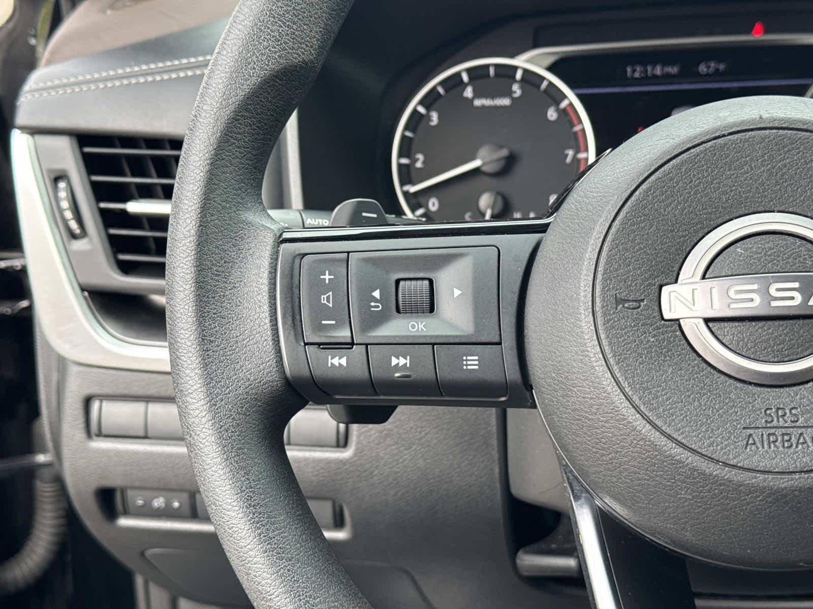 2023 Nissan Rogue AWD SV