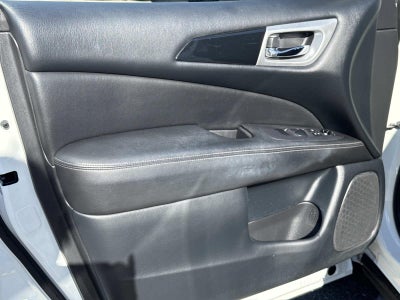 2020 Nissan Pathfinder FWD S