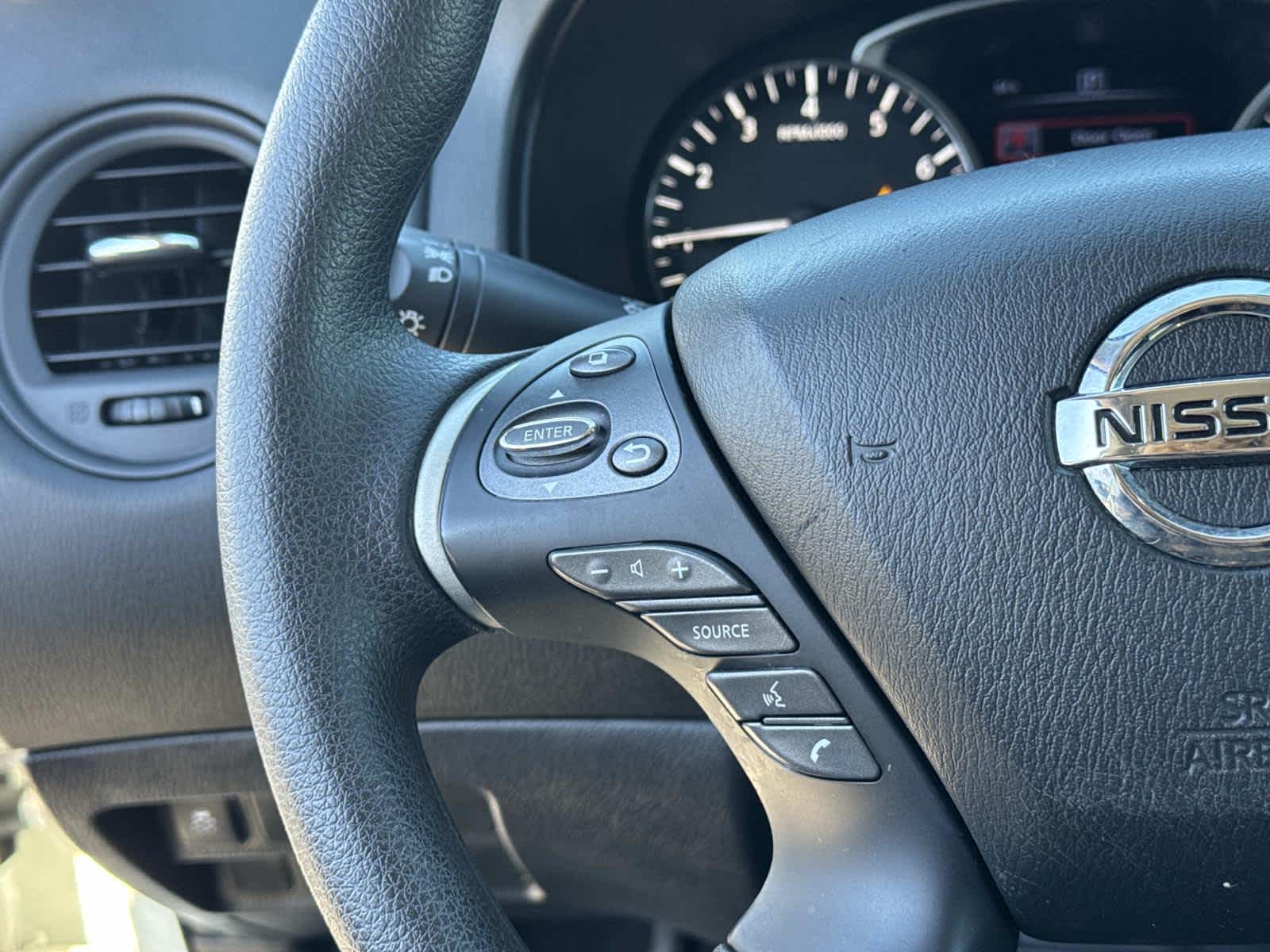 2020 Nissan Pathfinder FWD S