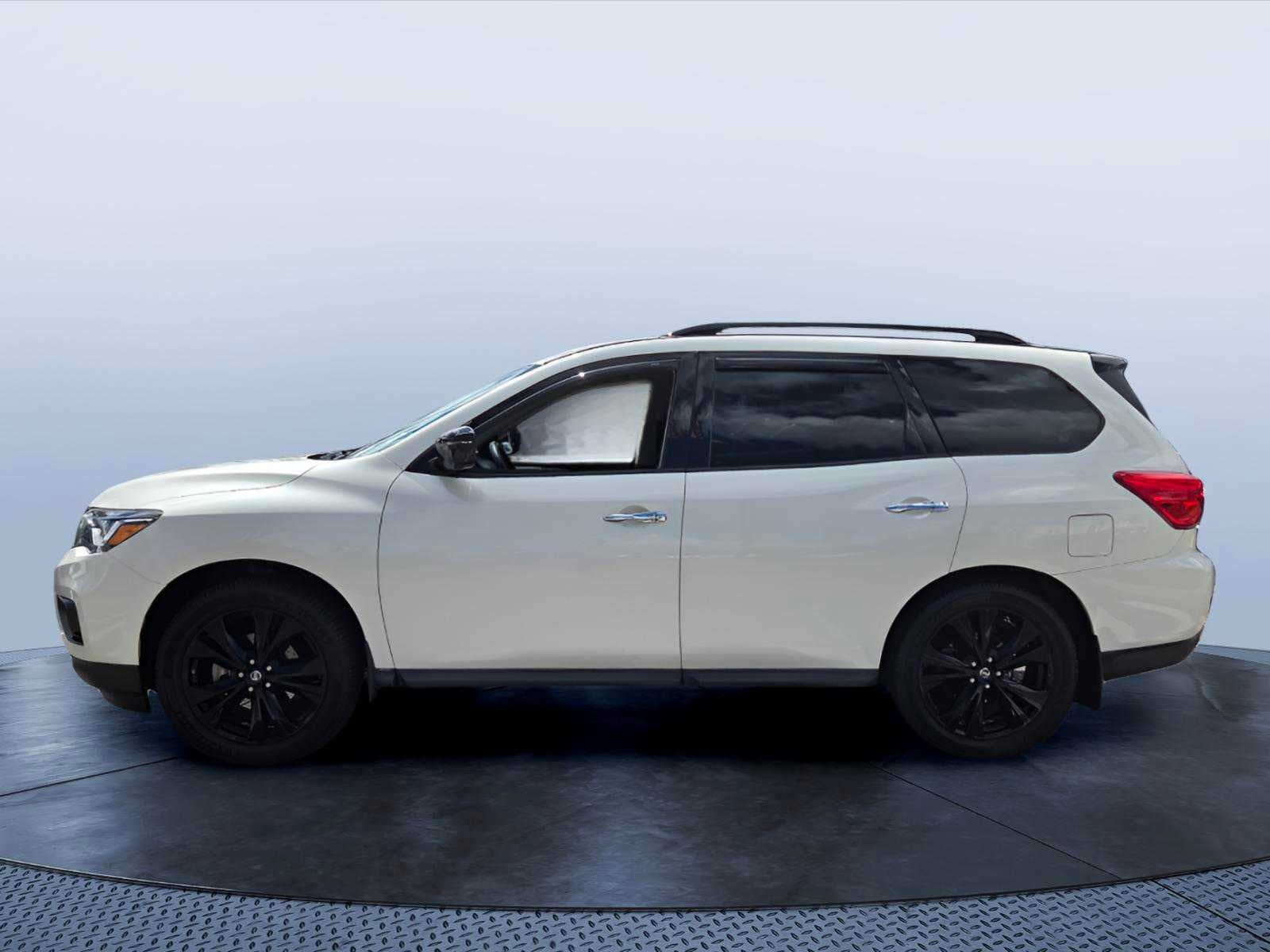 2018 Nissan Pathfinder 4x4 SL