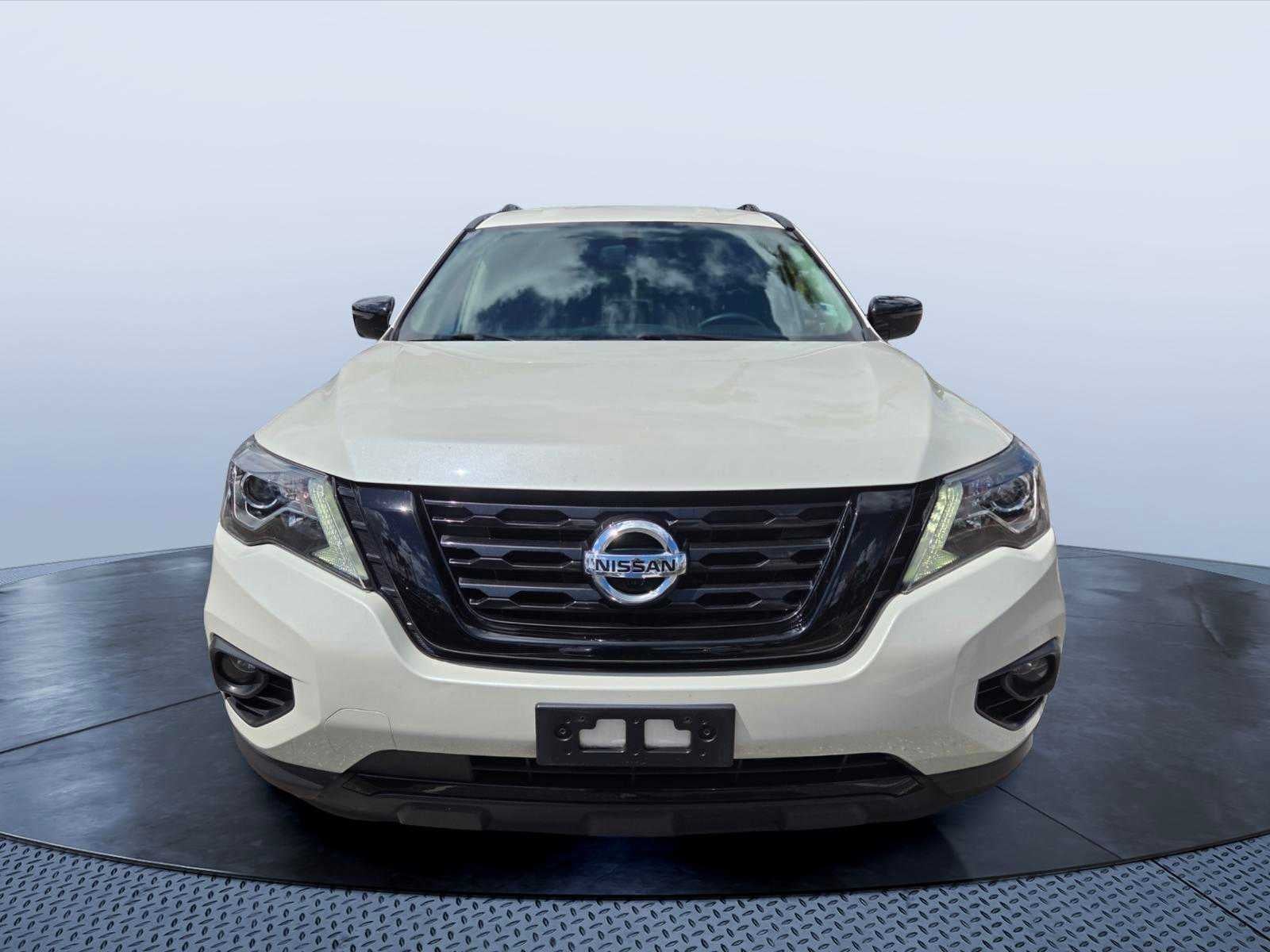2018 Nissan Pathfinder 4x4 SL