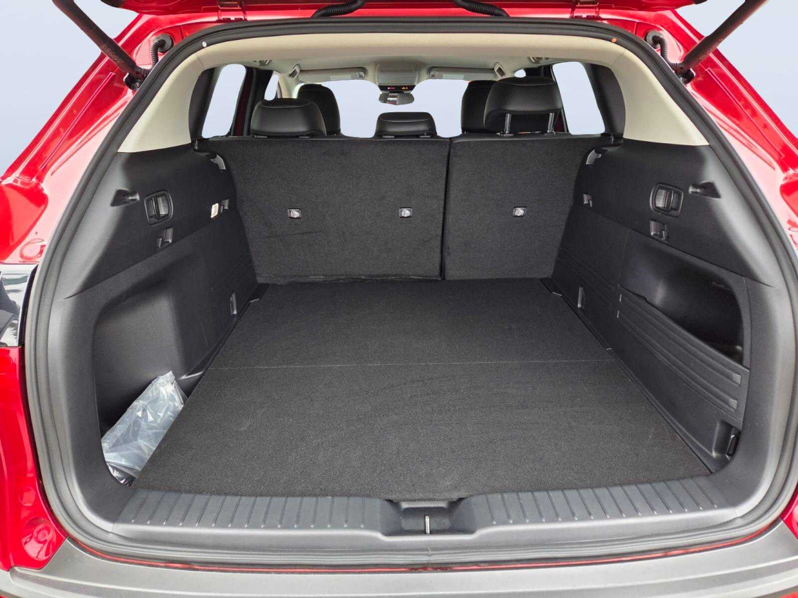 2025 Mazda Mazda CX-50 Hybrid Preferred Package AWD