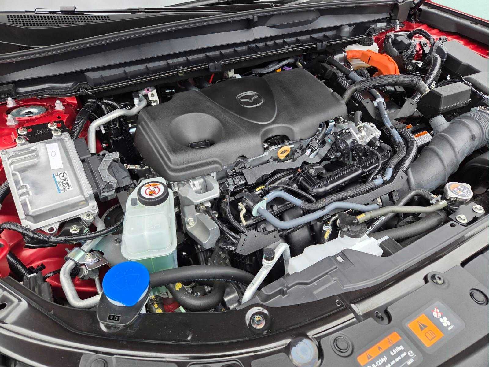 2025 Mazda Mazda CX-50 Hybrid Preferred Package AWD
