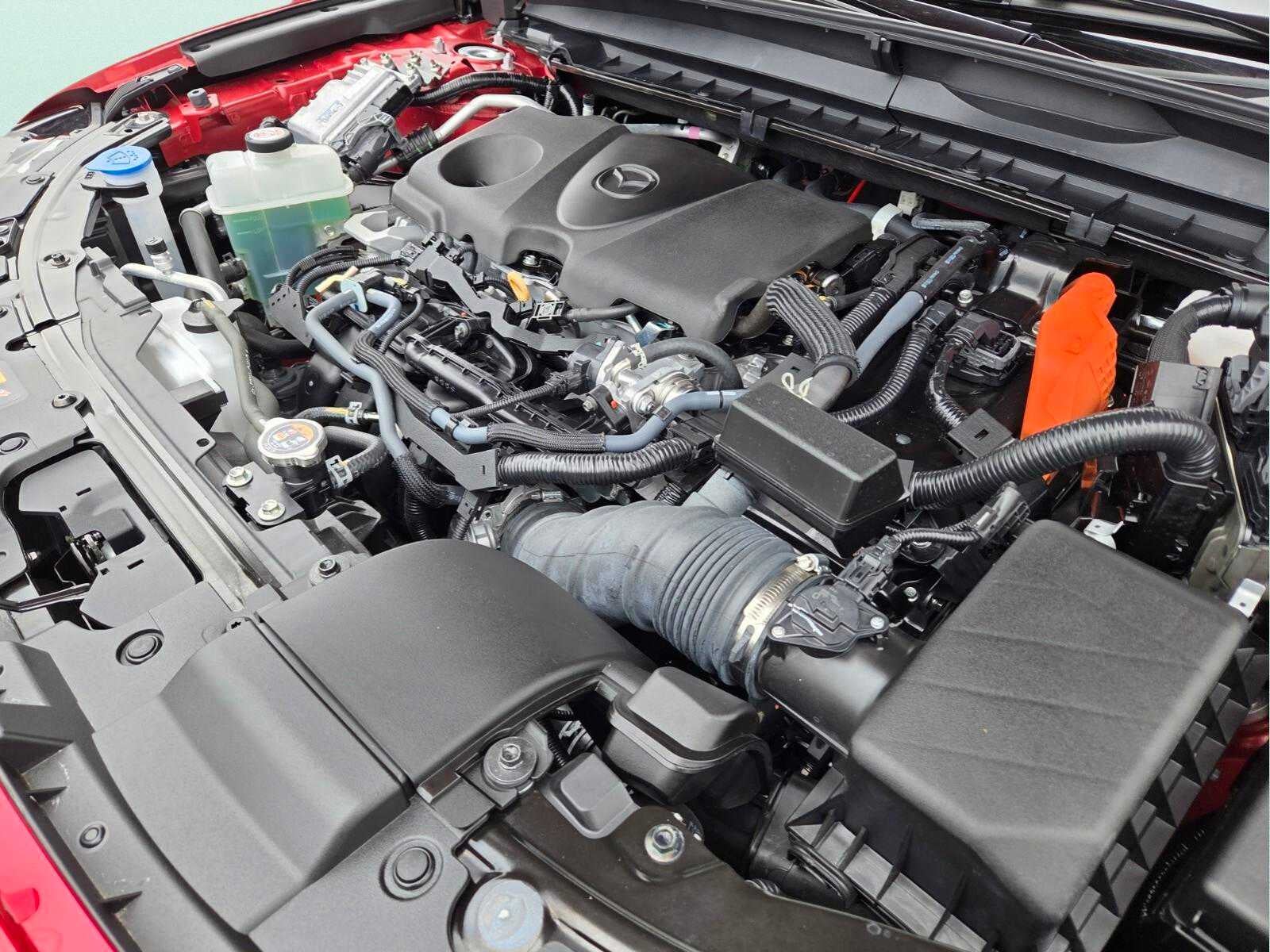 2025 Mazda Mazda CX-50 Hybrid Preferred Package AWD