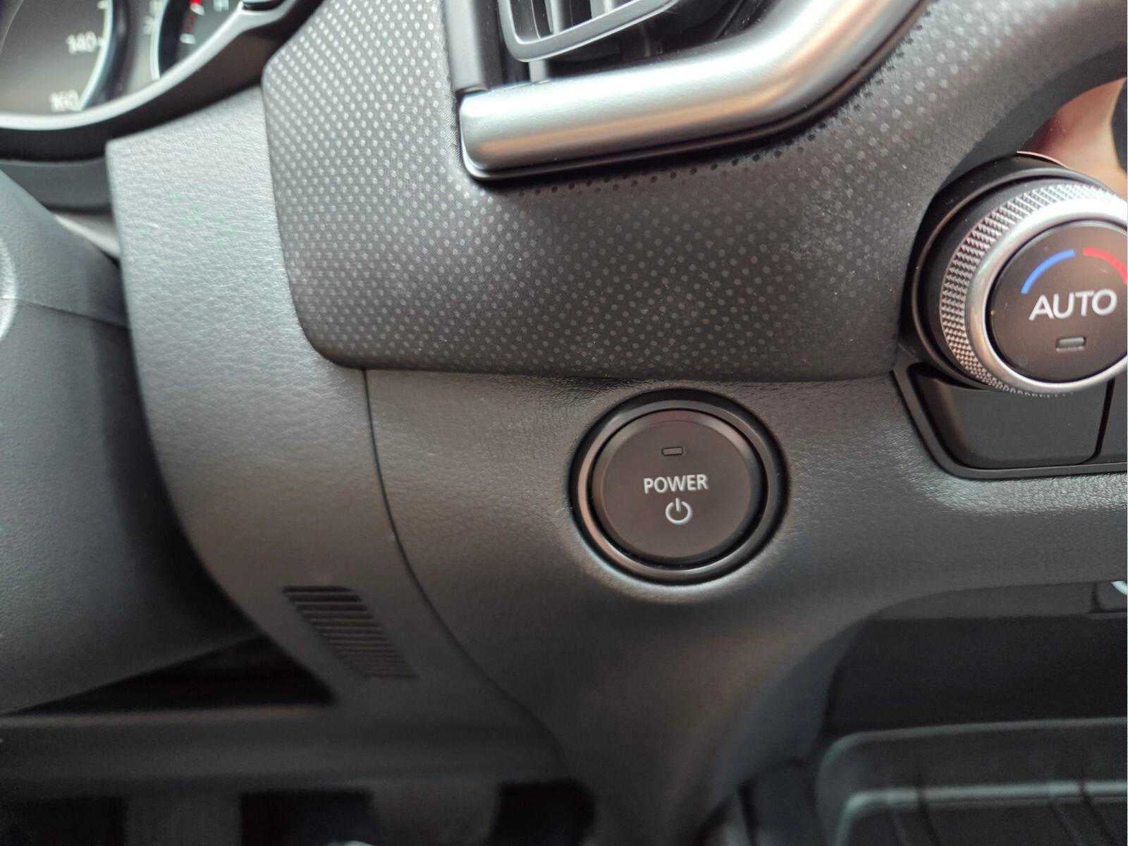 2025 Mazda Mazda CX-50 Hybrid Preferred Package AWD