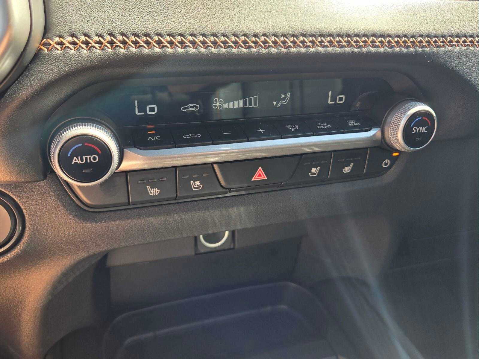 2026 Mazda Mazda CX-50 Hybrid Premium AWD