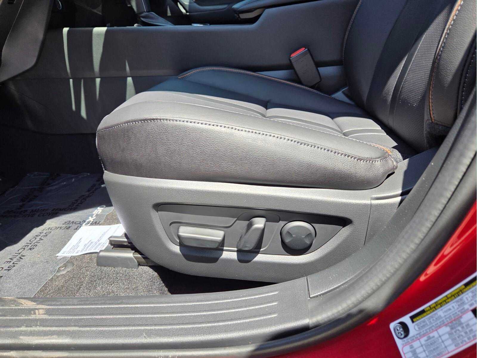 2026 Mazda Mazda CX-50 Hybrid Premium AWD