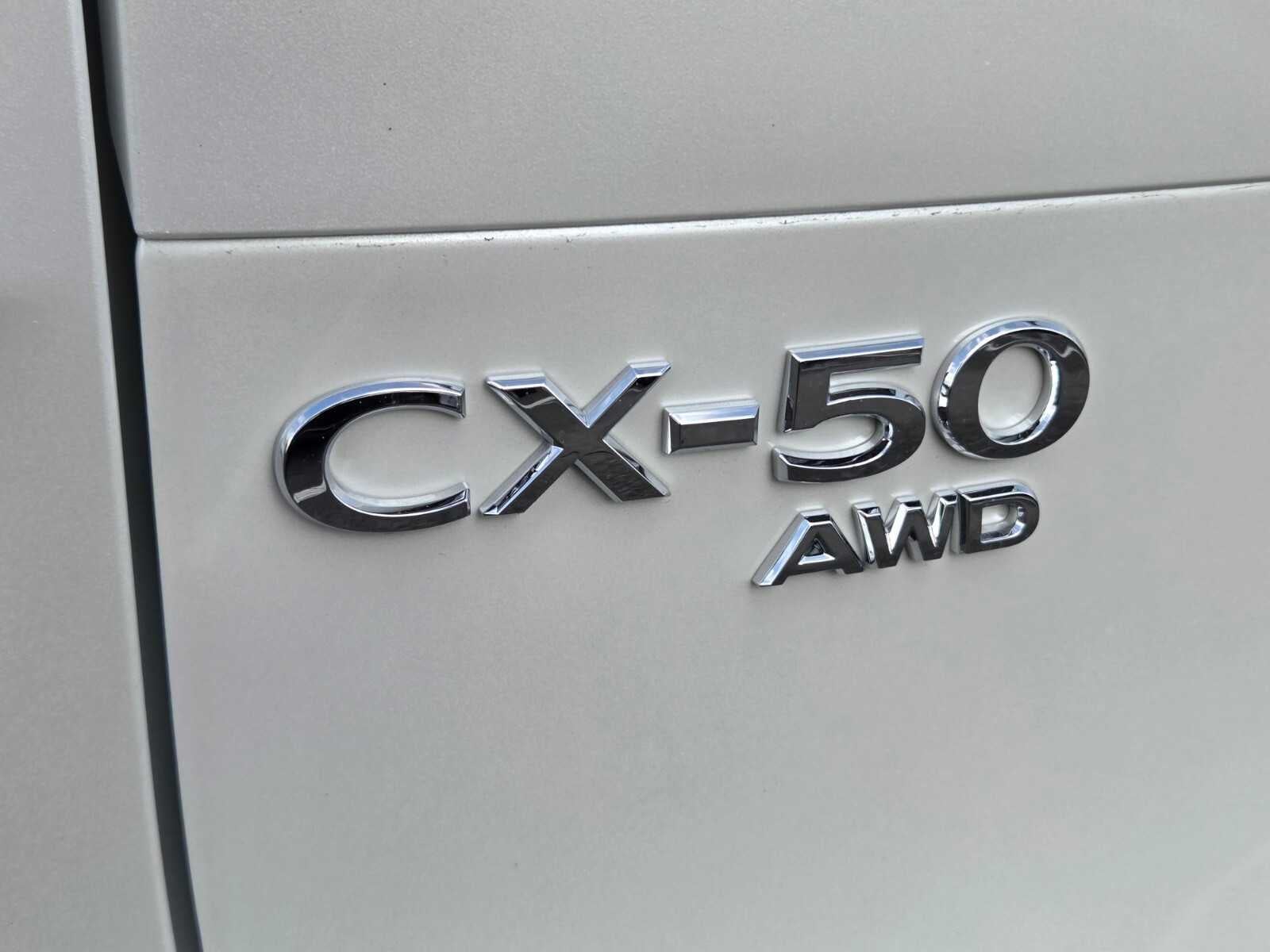 2026 Mazda Mazda CX-50 Hybrid Premium AWD