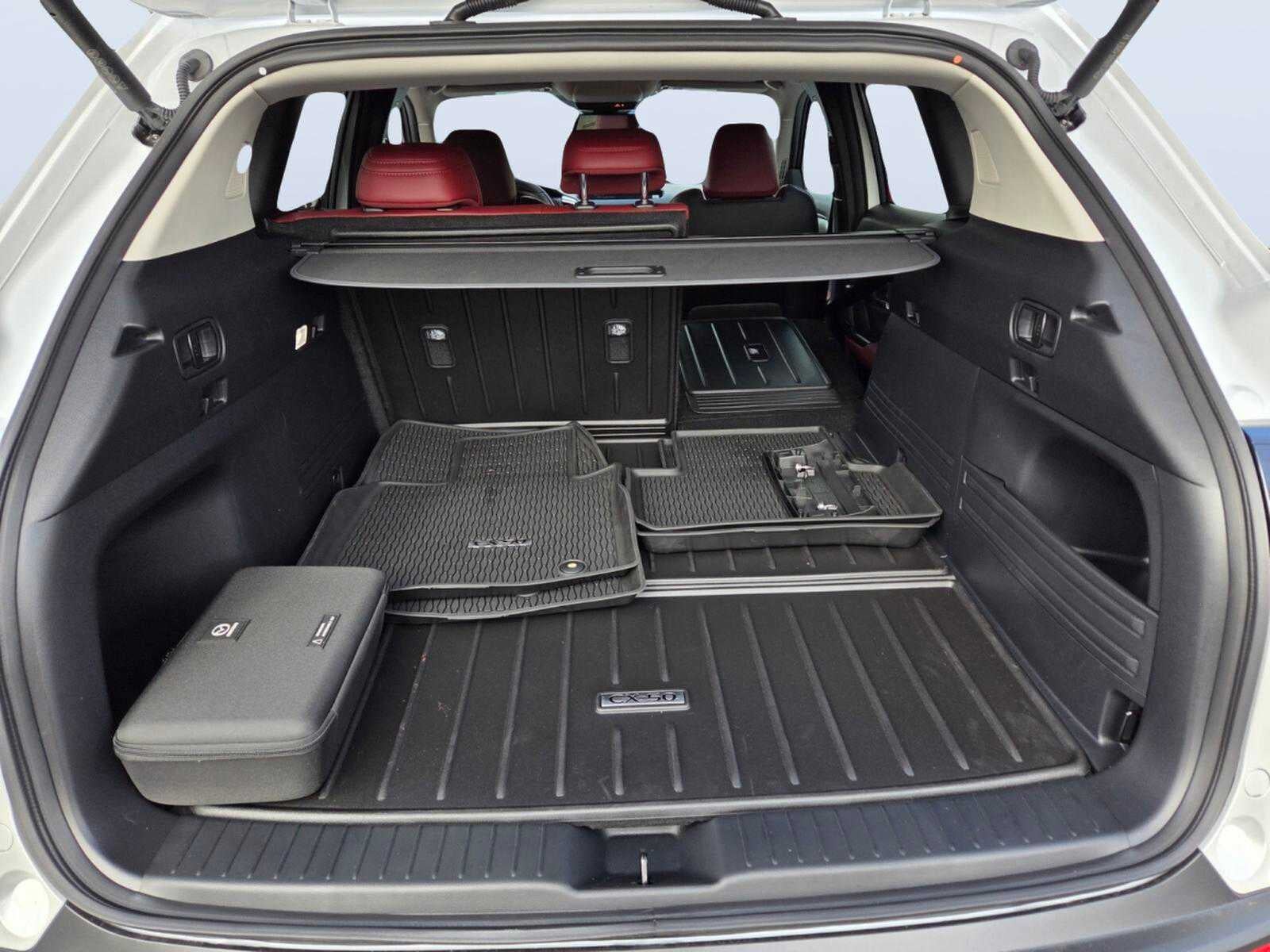 2026 Mazda Mazda CX-50 Hybrid Premium AWD