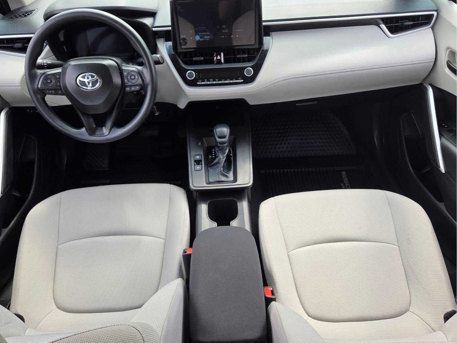 2026 Toyota Corolla Cross L 2WD