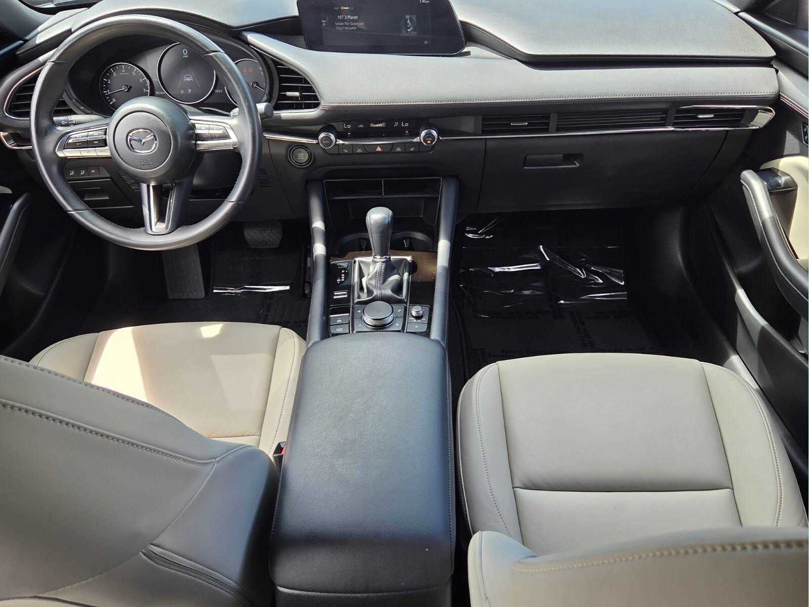 2023 Mazda Mazda3 Hatchback 2.5 S Preferred Auto FWD