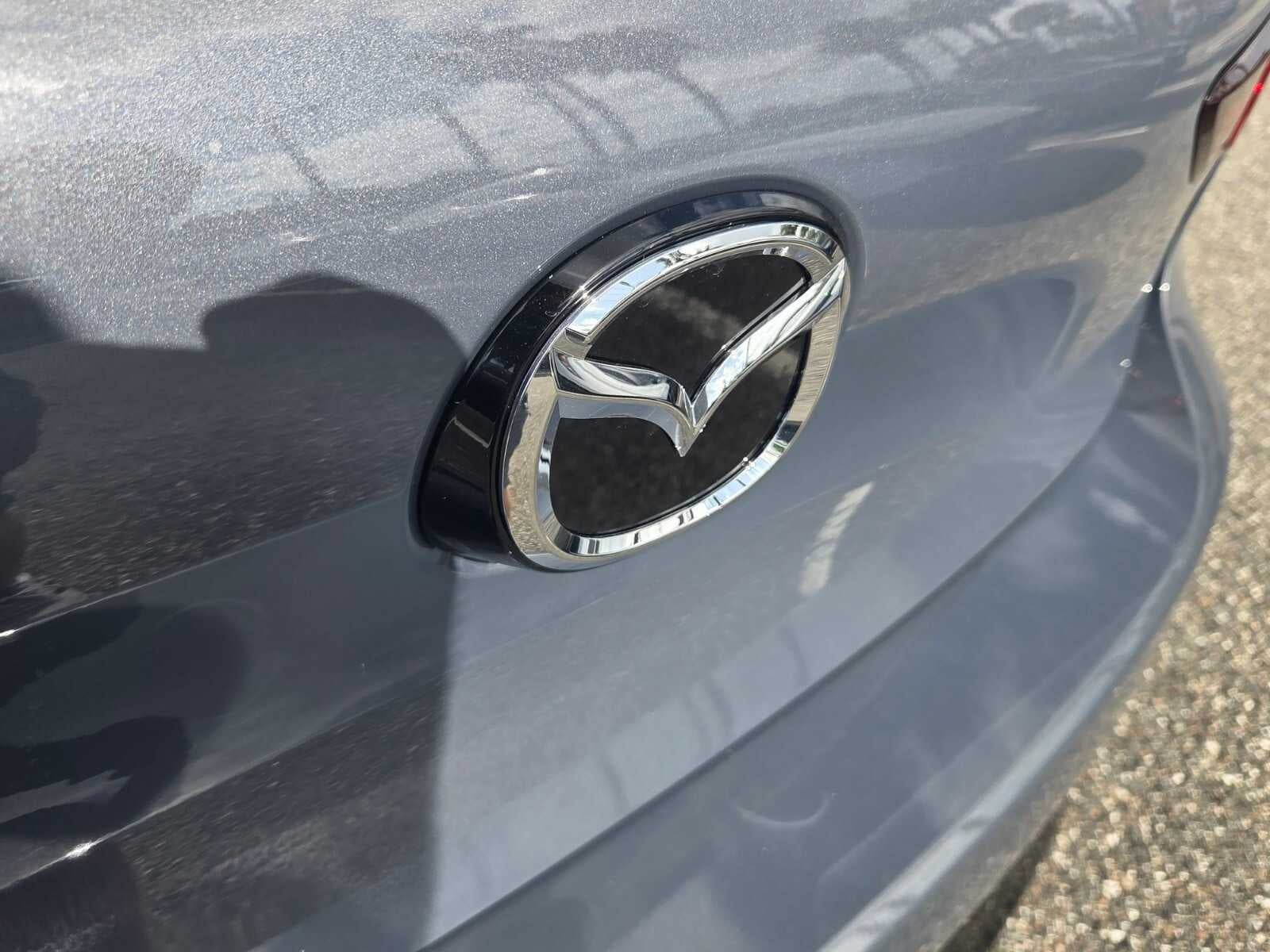 2026 Mazda Mazda3 Hatchback 2.5 S Carbon Edition AWD